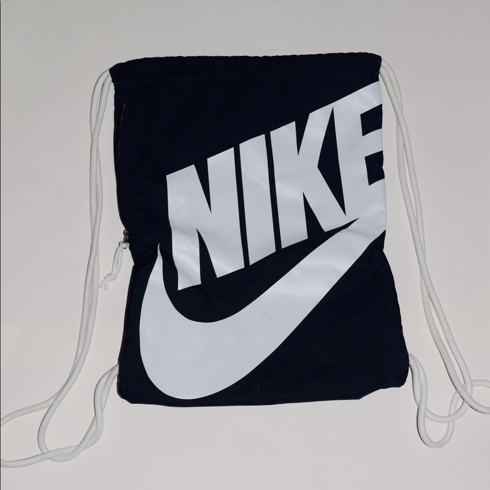 NIKE Drawstring Bag